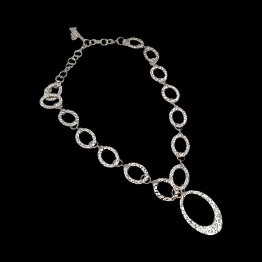 Silver Tone Hammered Oval Links Statement Necklace 25". NWOT
